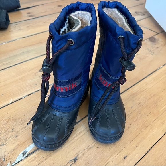 Kamik Kids Snow boots sz 10 Blue w/Red Logo - Picture 9 of 10